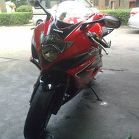 代朋友出售05年11月大R和CBR23改F5