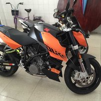 广东怀集出售奥国名驹09年KTM  DUKE990一台58000元