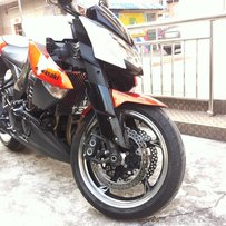 2010款KAWASAKI Z1000出售