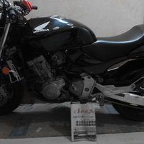 广州秒杀价出台欧版黄六.17500.