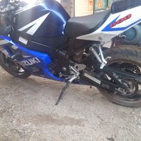 出铃木04年GSX600