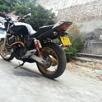 新塘出售原版原漆超精神CB三代