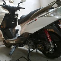 珠海出售、国三YAMAHA白金豪华纪念版迅鹰一辆