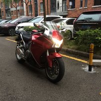 代友的友发贴，东莞出VFR1200，5万5接刀。