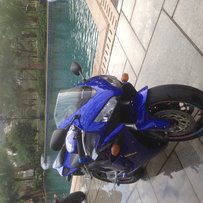 出售一手**04/05CBR1000