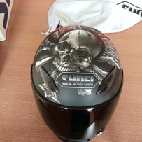 出售一个全新SHOEI骷髅天使,黄金L码