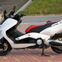 茂名电白水东代友出售03年YAMAHA T-MAX500