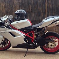 广西南宁12W出一台13年全新车DUCATI848EVO或11年MTS1200