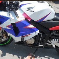 出售**回来不久的04年CBR600RR（F5）