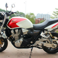 31000出售纯水一手电喷CB1300  求秒