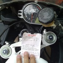 代友出售两台车和便宜处理一些拆车件