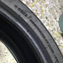 原厂半热熔胎一对