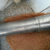 出售静音原装排气，跟牛角，轮胎