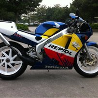 代友出售一部超精神NSR4仔，带真牌真档。