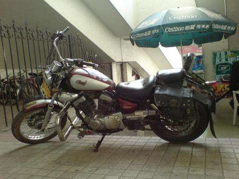 YAMAHA天王XV250 （带广州牌号）