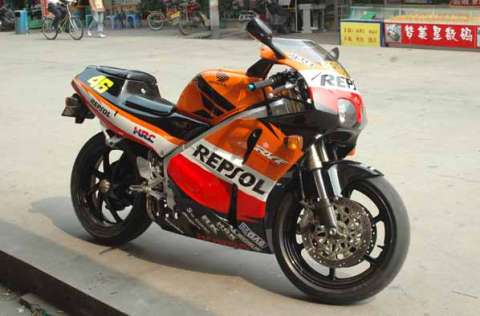 HONDA  RVF NC35