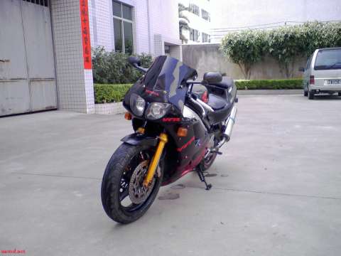 本田vfr400
