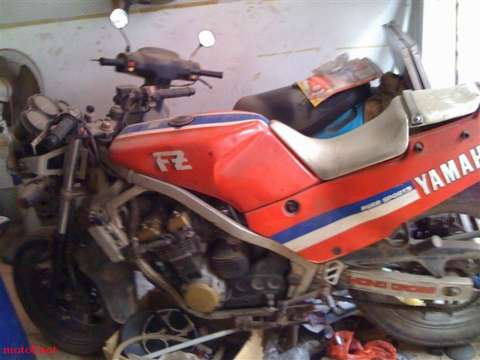 yamaha400