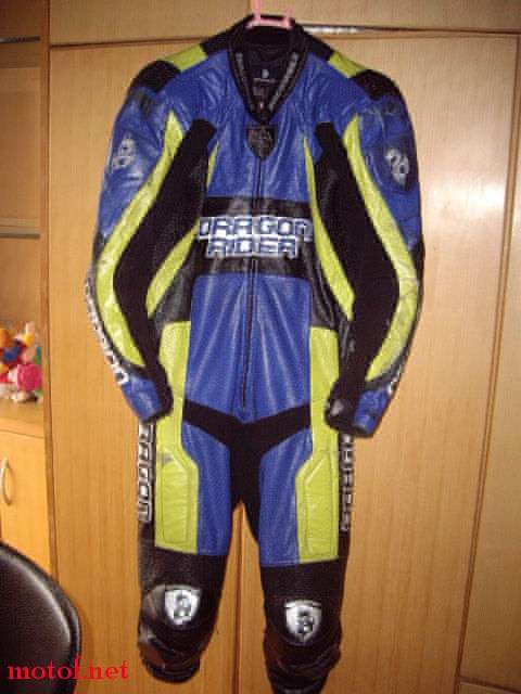 南海卖龙骑士连身皮衣