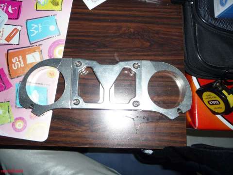 广东开平出合98CB400用质量很好的前叉码