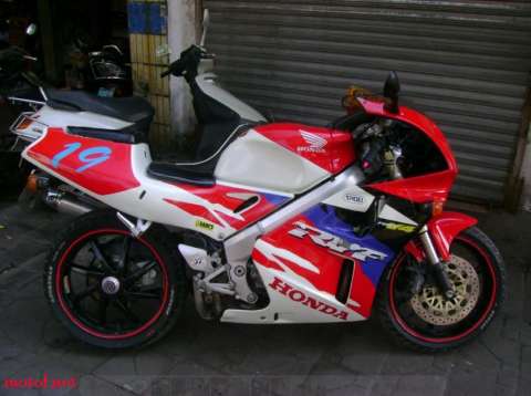 98款本田RVF400 NC-35期