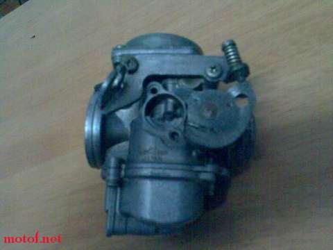 五羊本田100化油器