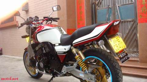 94cb400      Steed400