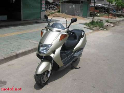 本田变形金刚250有视频