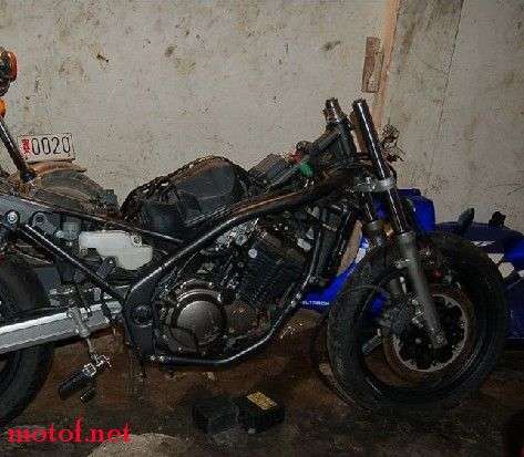 川崎宝马拆车件