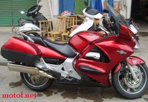 05年ST1300顶配带泛欧标志带ABS