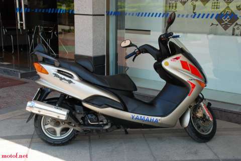 梅州7800出00年上牌马杰斯特125