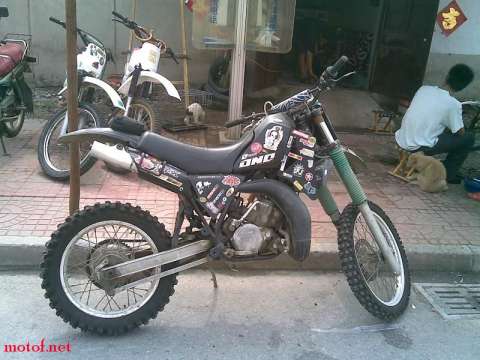 yz250