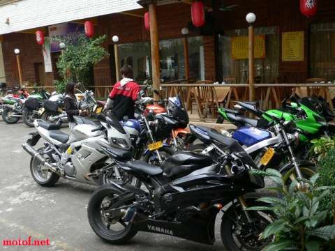 YAMAHA 03 R1（改装版）