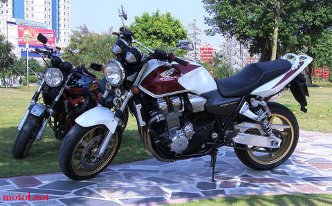 2W3出劲改01CB-VTEC1***4W7慢出05年CB1300