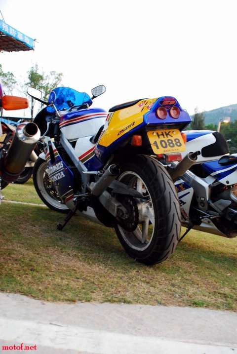 边开边卖三仔可p2