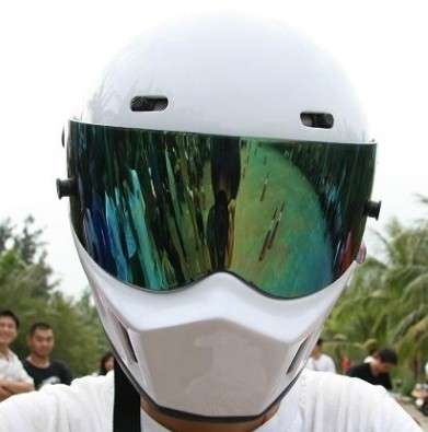 1200出售连体皮衣,靴子,头盔.三件