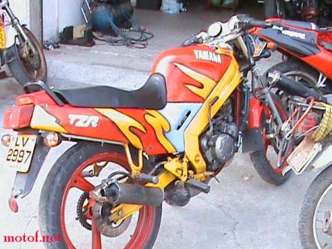 tzr125