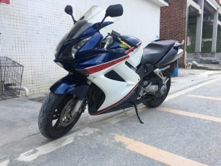 出台精神VFR800美版无马力限制