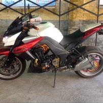 肇庆市区出售10年Z1000！！！！