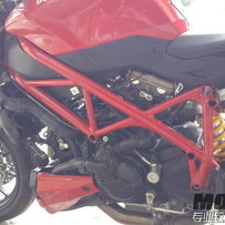 13年DUCATI 街霸848