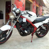 本田CB/1..400CC一台