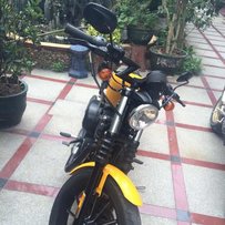 代友打包出售佛山11年哈雷883N/本田08年CBR1000/本田12年大黄蜂