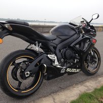 江门转让06年精神小R