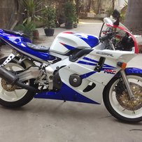 番禺市桥出CBR400 29期