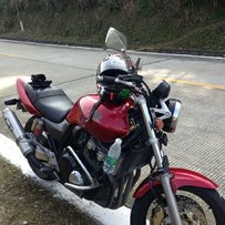 代友出售一台精神靓仔CB400二代