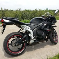 卖台自用超精神的08F5   CBR600