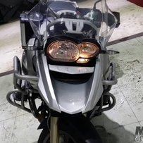 代友出售09年欧版高配R1200GS，车况一流！带宝马原装三个