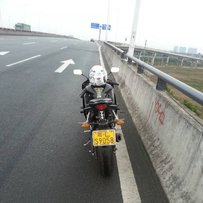 出售一台雅马哈R6