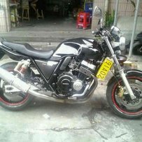 东莞石排代友出售96年CB400