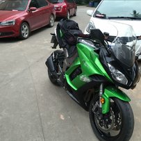 广西南宁换车低价急转2011款川崎Z1000SX旅行版跑车...................急